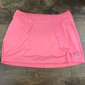 Women’s Nike dri-fit golf/tennis skirt, bright pink/orange